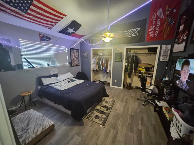 $2,200 | 1844 Rollingwood Drive, Huntsville, TX 77340