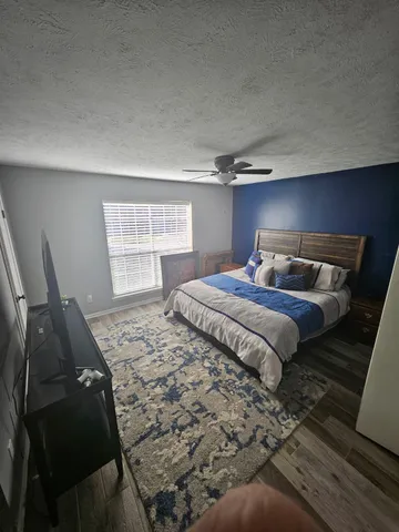 $2,200 | 1844 Rollingwood Drive, Huntsville, TX 77340