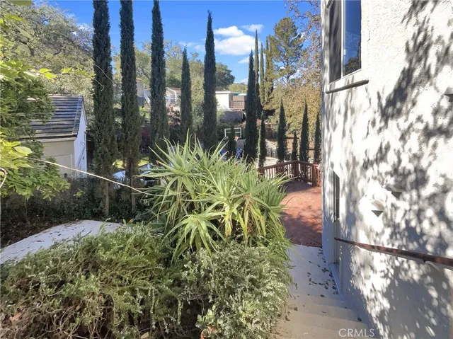 $1,383,000 | 272 Manzanita Lane, Thousand Oaks, CA 91361