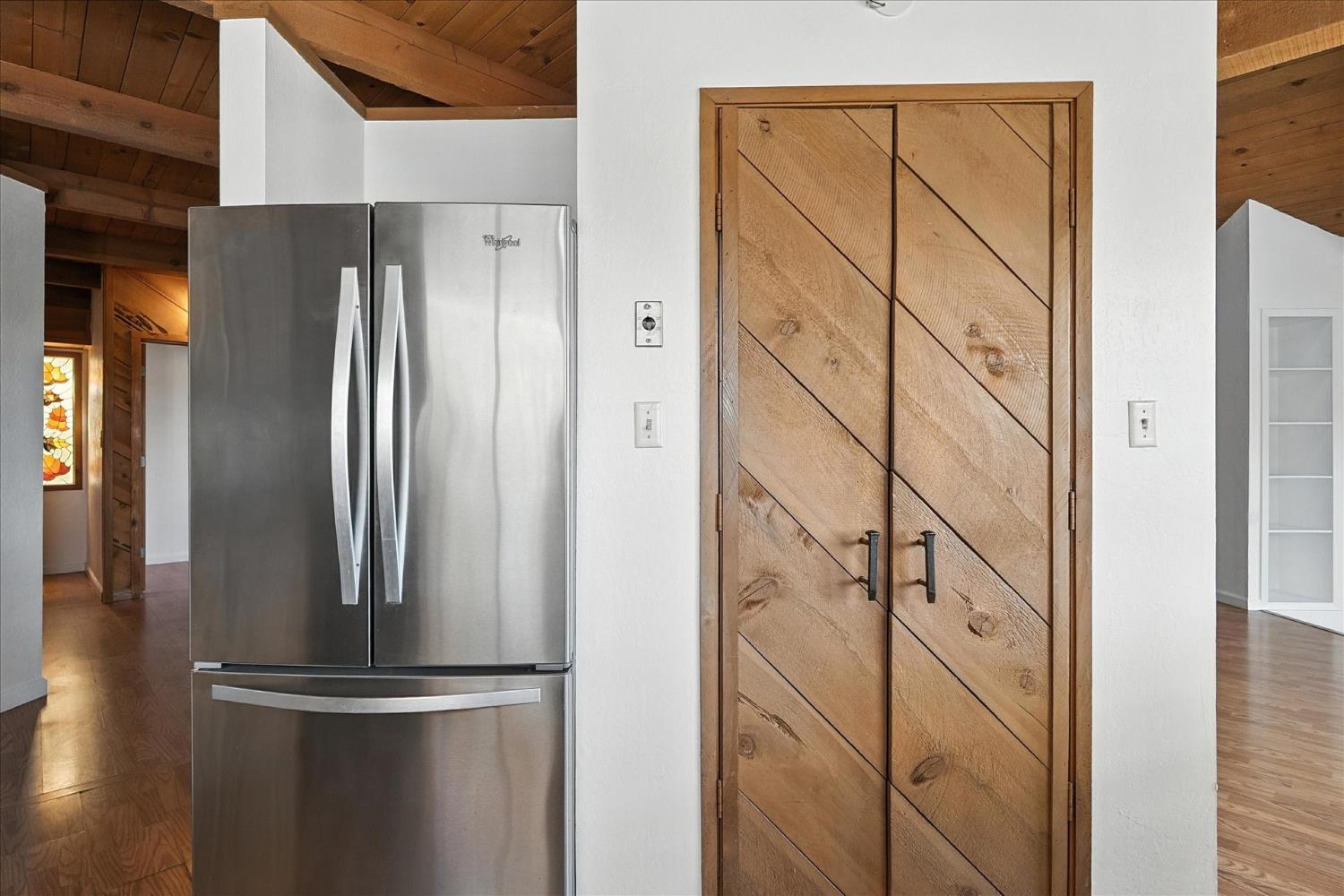 42480 Ranger Cir Way Coarsegold, CA 93614 - Photo 12 of 40 a view of a refrigerator in a kitchen
