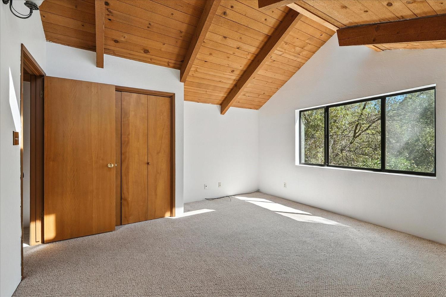 42480 Ranger Cir Way Coarsegold, CA 93614 - Photo 29 of 40 a view of an empty room with a window