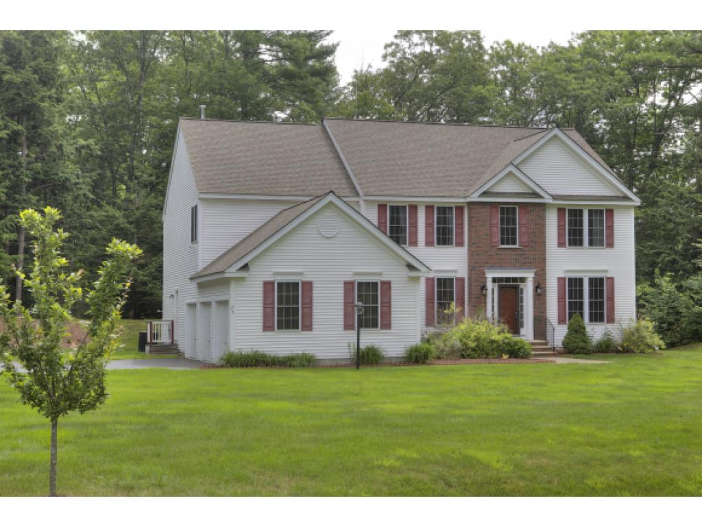 27 Pondfield Road Bedford, NH 03110 - Photo 1 of 36 Gallery Image 1