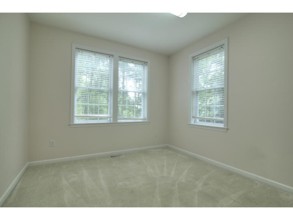 27 Pondfield Road Bedford, NH 03110 - Photo 17 of 36 Gallery Image 17