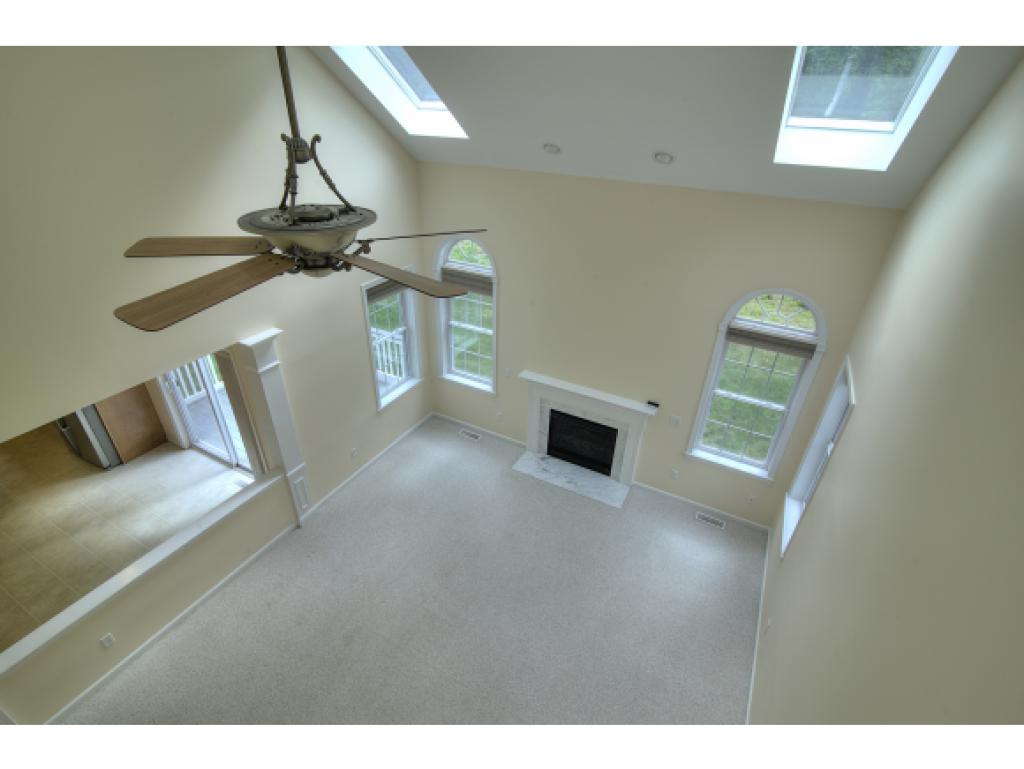 27 Pondfield Road Bedford, NH 03110 - Photo 20 of 36 Gallery Image 20