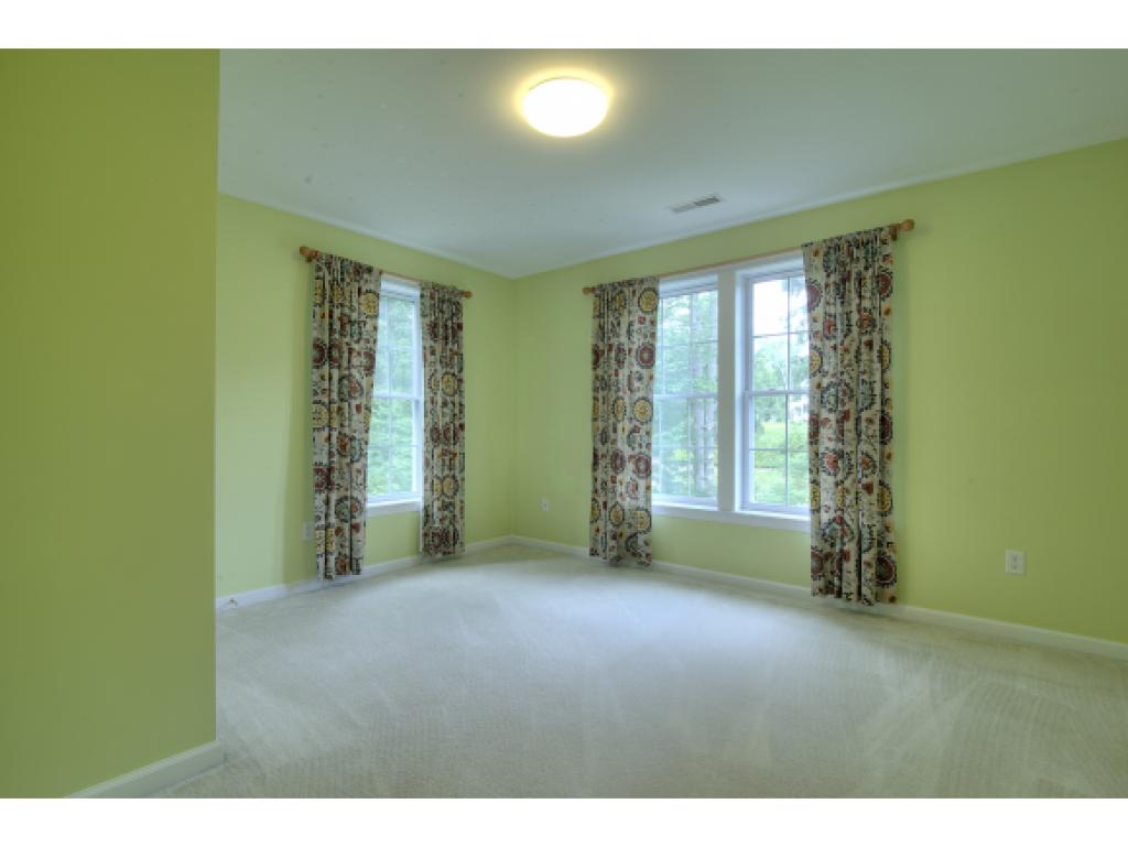 27 Pondfield Road Bedford, NH 03110 - Photo 29 of 36 Gallery Image 29