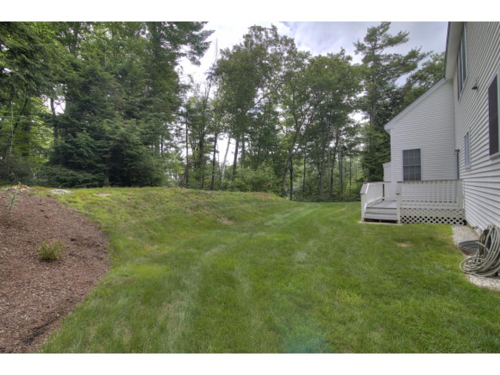 27 Pondfield Road Bedford, NH 03110 - Photo 34 of 36 Gallery Image 34