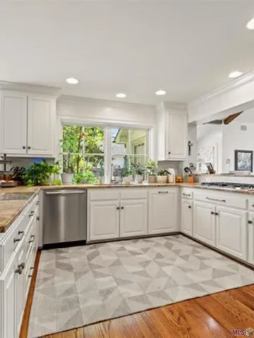 $8,500 | 3147 East Lakeshore Drive, Baton Rouge, LA 70808