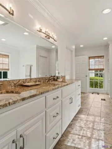 $8,500 | 3147 East Lakeshore Drive, Baton Rouge, LA 70808