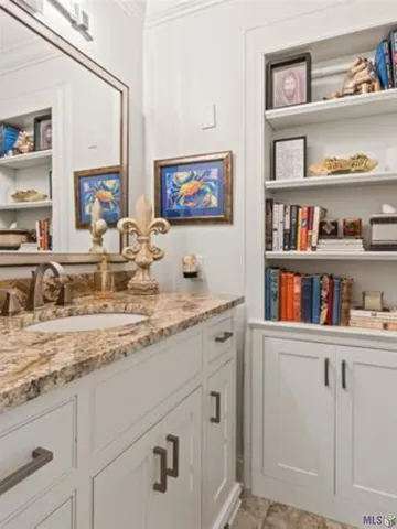 $8,500 | 3147 East Lakeshore Drive, Baton Rouge, LA 70808