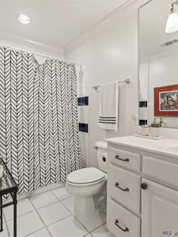 $8,500 | 3147 East Lakeshore Drive, Baton Rouge, LA 70808