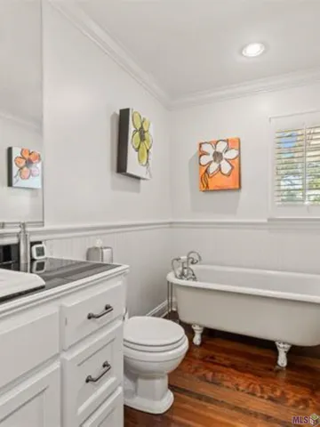 $8,500 | 3147 East Lakeshore Drive, Baton Rouge, LA 70808