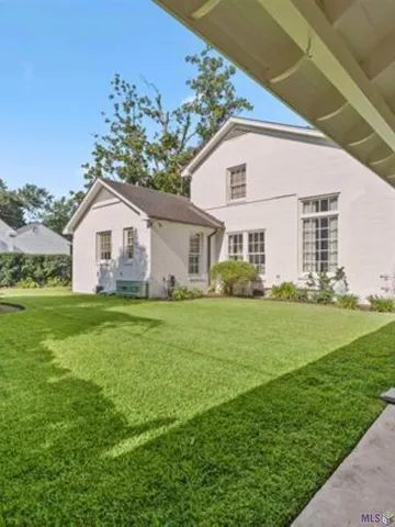 $8,500 | 3147 East Lakeshore Drive, Baton Rouge, LA 70808