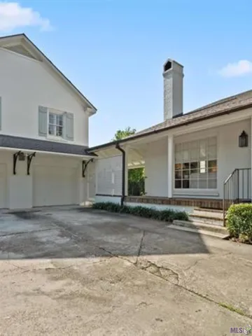 $8,500 | 3147 East Lakeshore Drive, Baton Rouge, LA 70808