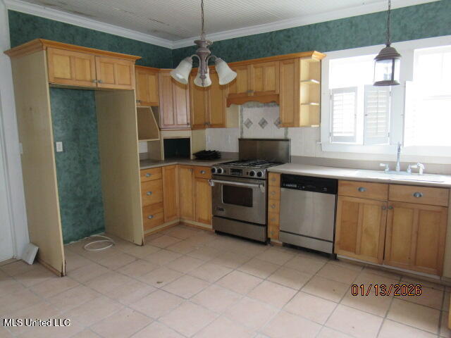 402 West Georgetown Street Crystal Springs, MS 39059 - Photo 5 of 9 402 W Georgetown Street-Pictures (4)