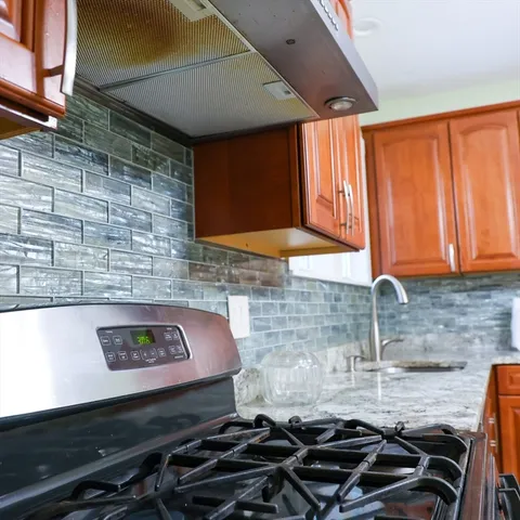 $639,900 | 186 Powell Street, Lowell, MA 01851