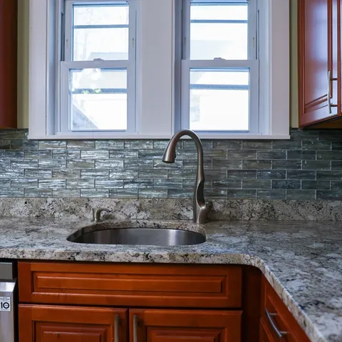 $639,900 | 186 Powell Street, Lowell, MA 01851