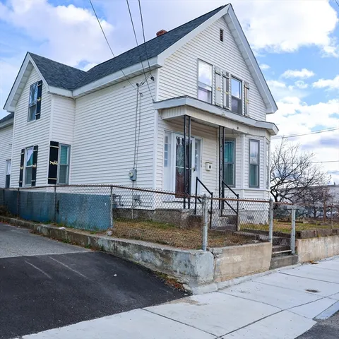 $639,900 | 186 Powell Street, Lowell, MA 01851