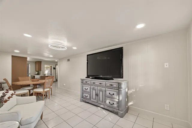 $239,500 | 1406 Sigma Street, Pasadena, TX 77504