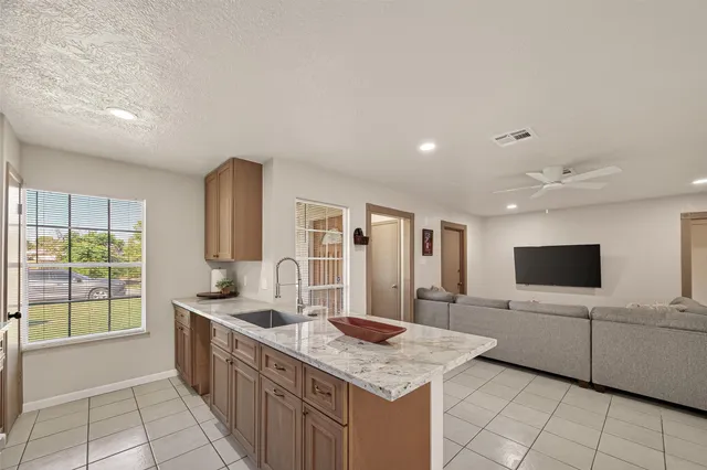 $239,500 | 1406 Sigma Street, Pasadena, TX 77504