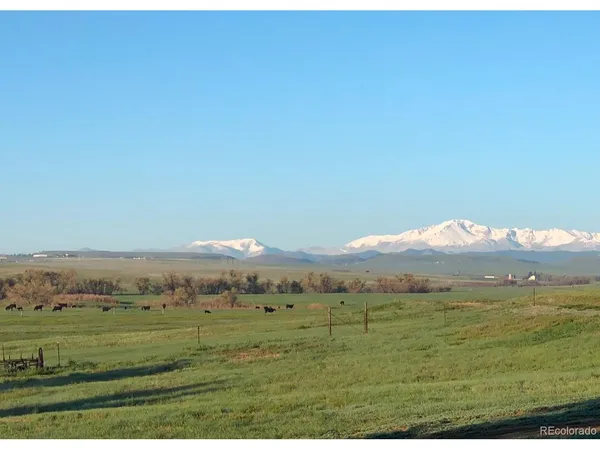 a view of an mountain