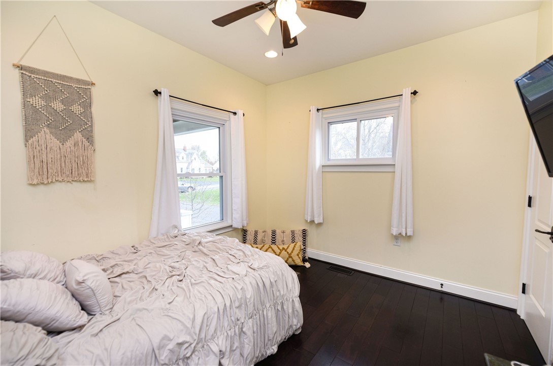 39 Salem Road Irondequoit, NY 14622 - Photo 16 of 37