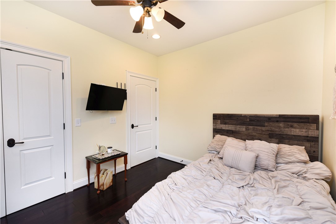 39 Salem Road Irondequoit, NY 14622 - Photo 17 of 37