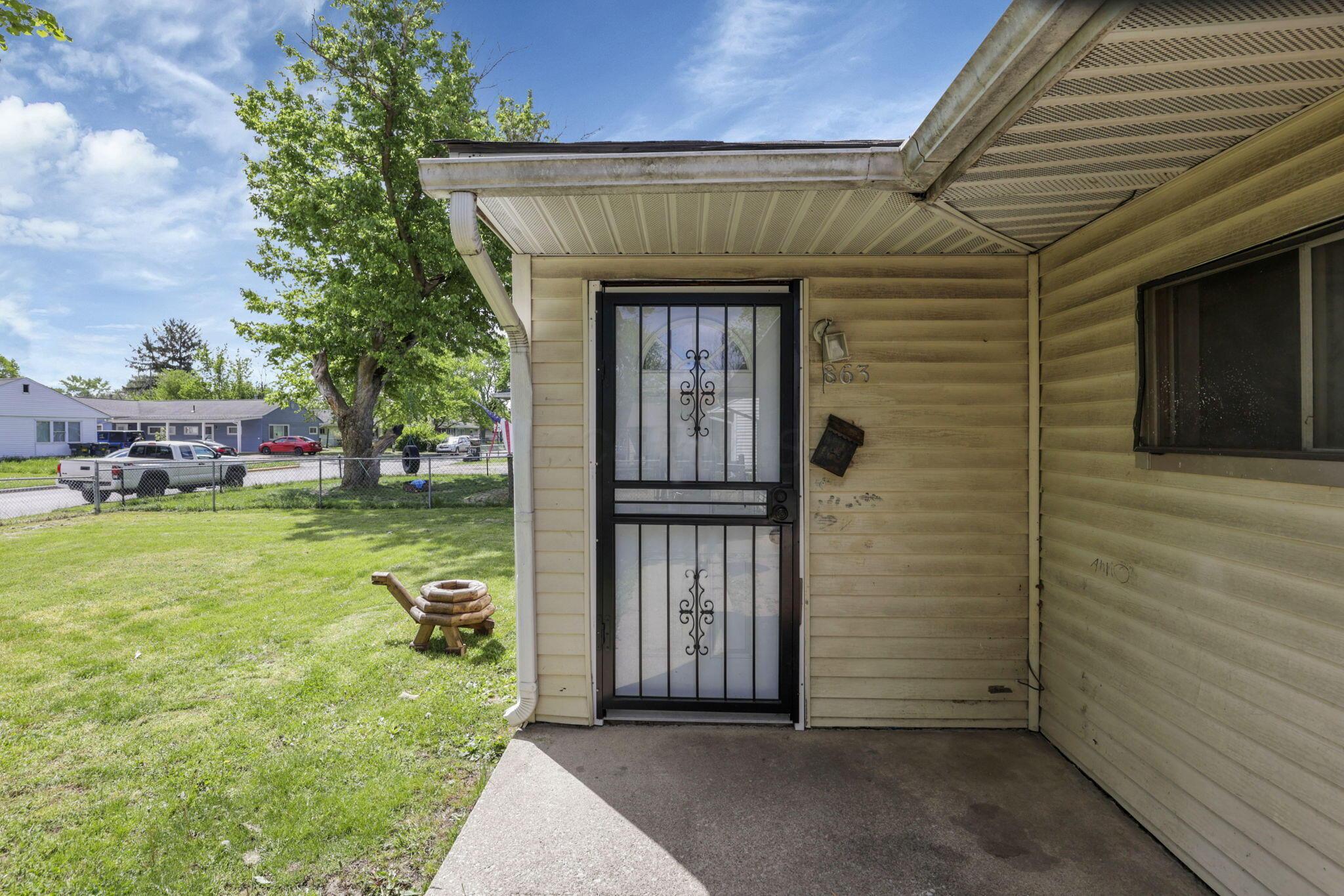 861 Derrer Road Columbus, OH 43204 - Photo 8 of 61