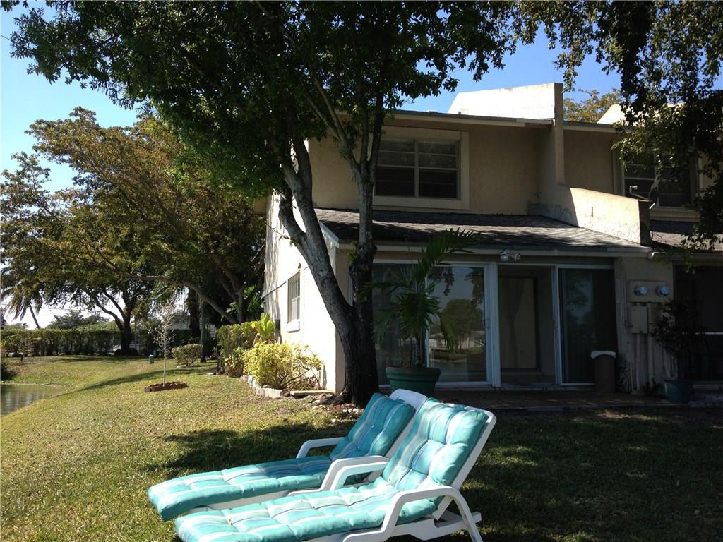 760 Banks Road, Unit 760 Coconut Creek, FL 33063 - Photo 5 of 34 Photo 5