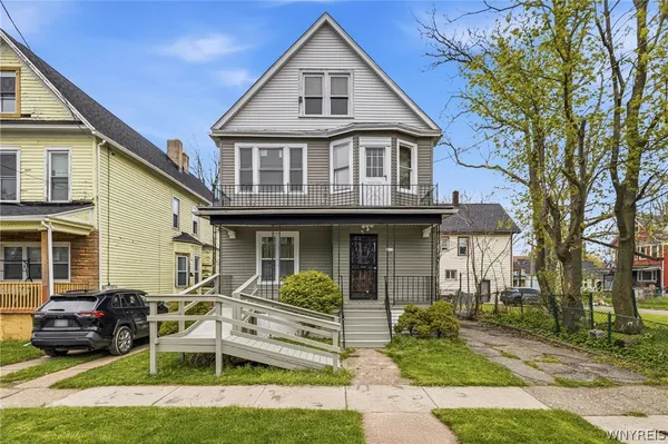 $229,900 | 492 Dodge Street, Buffalo, NY 14208