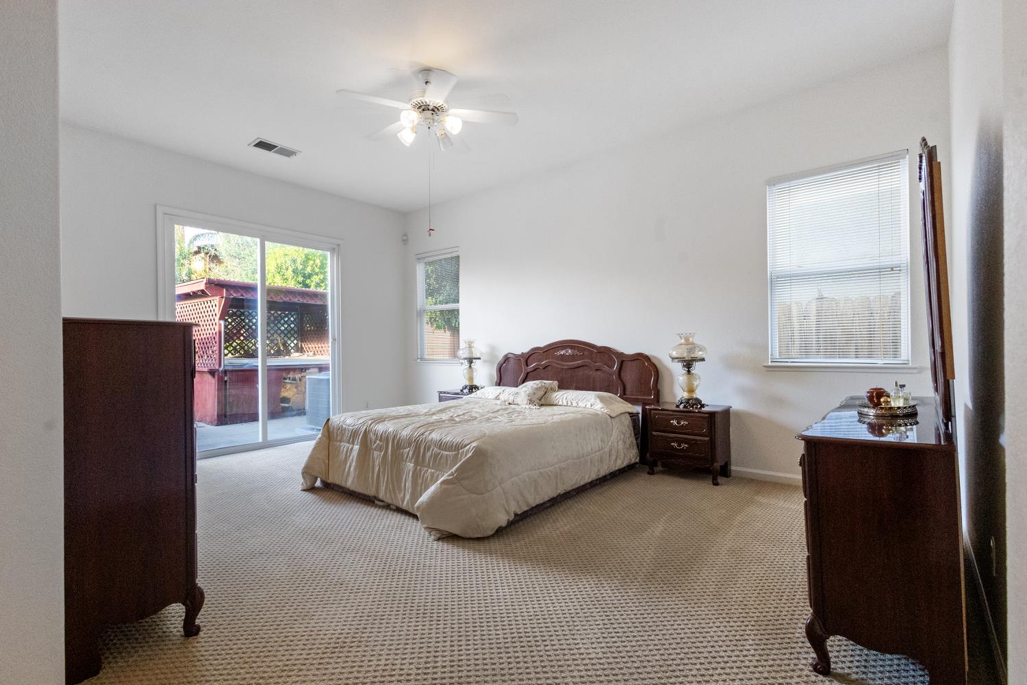1413 Villette Court Modesto, CA 95356 - Photo 41 of 82