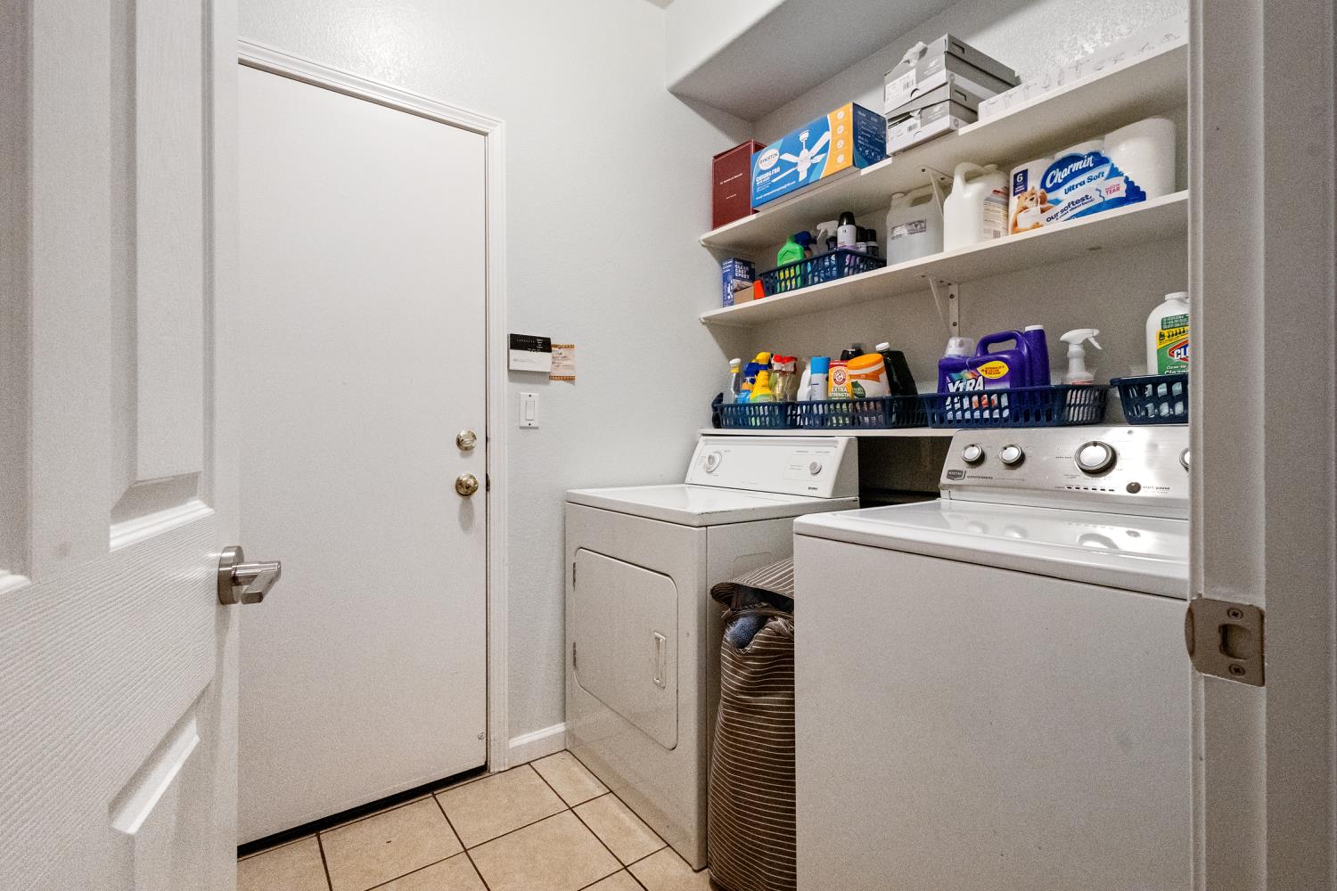 1413 Villette Court Modesto, CA 95356 - Photo 5 of 82 a utility room with dryer and washer