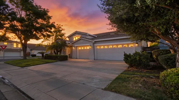 $610,500 | 1413 Villette Court, Modesto, CA 95356