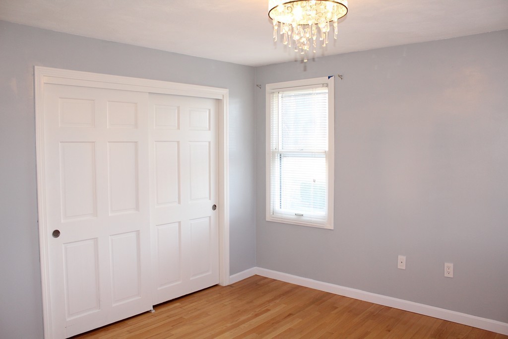 36 Deerfield Road Shrewsbury, MA 01545 - Photo 13 of 22 Gallery Image 13