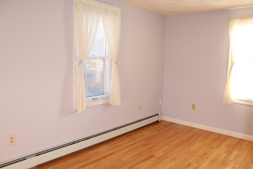 36 Deerfield Road Shrewsbury, MA 01545 - Photo 14 of 22 Gallery Image 14
