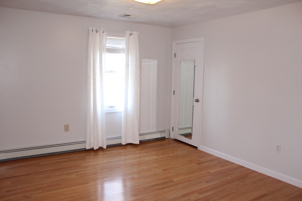 36 Deerfield Road Shrewsbury, MA 01545 - Photo 15 of 22 Gallery Image 15