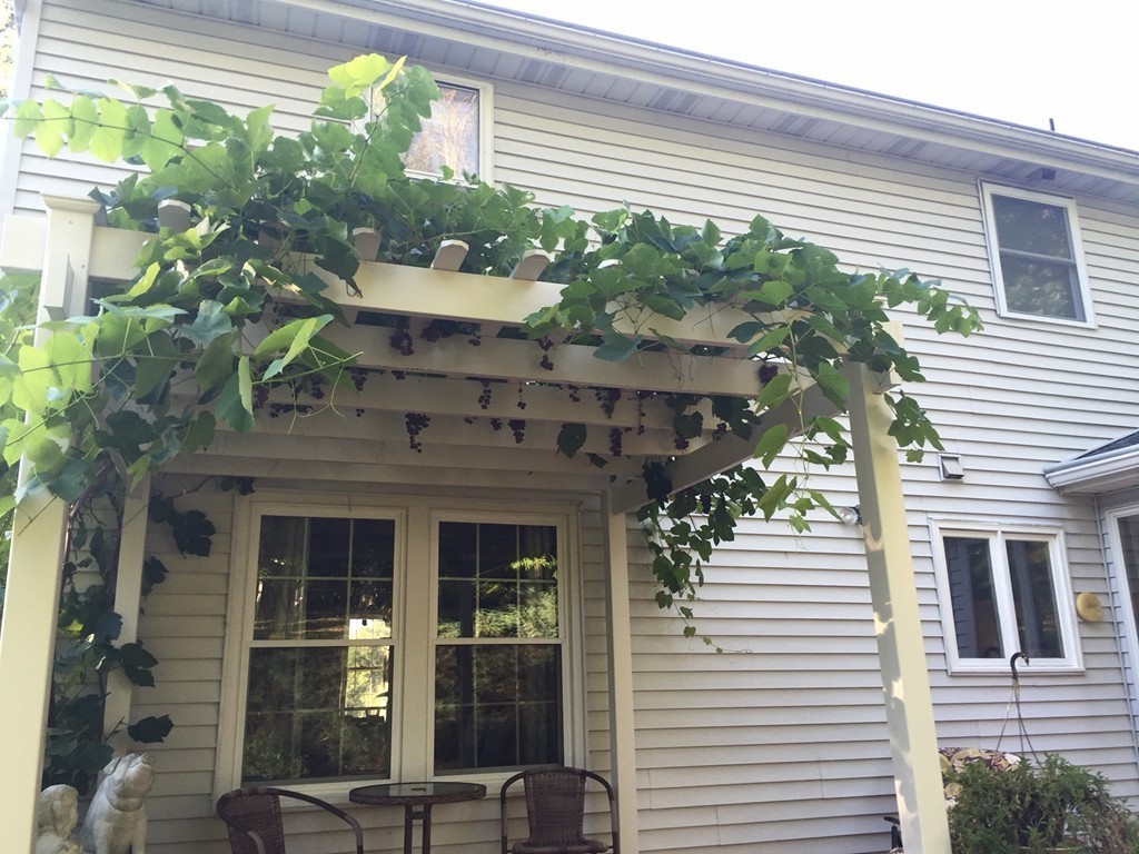 36 Deerfield Road Shrewsbury, MA 01545 - Photo 21 of 22 Gallery Image 21