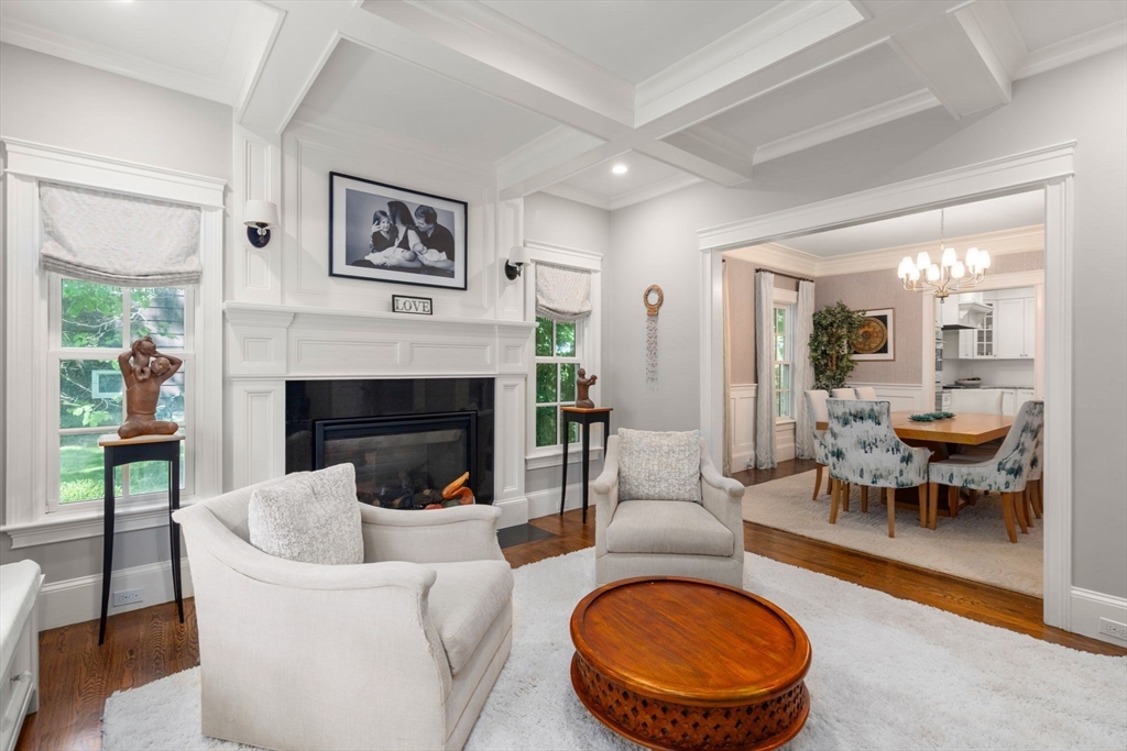 59 Cleveland Road Wellesley, MA 02481 - Photo 9 of 29