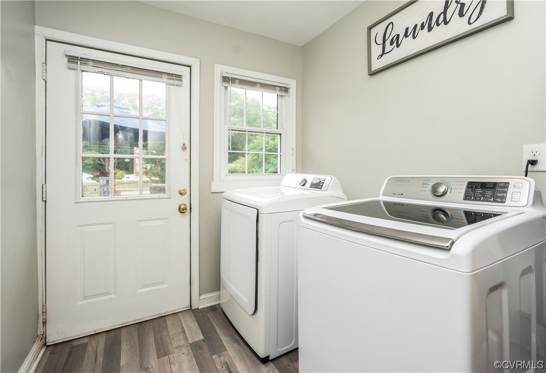 2409 Aberdeen Road North Chesterfield, VA 23237 - Photo 14 of 29 Laundry Room