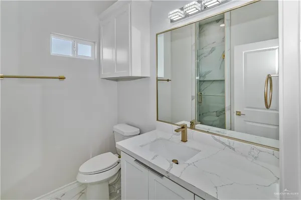 $2,050 | 2412 East Sabinal Avenue, Hidalgo, TX 78557