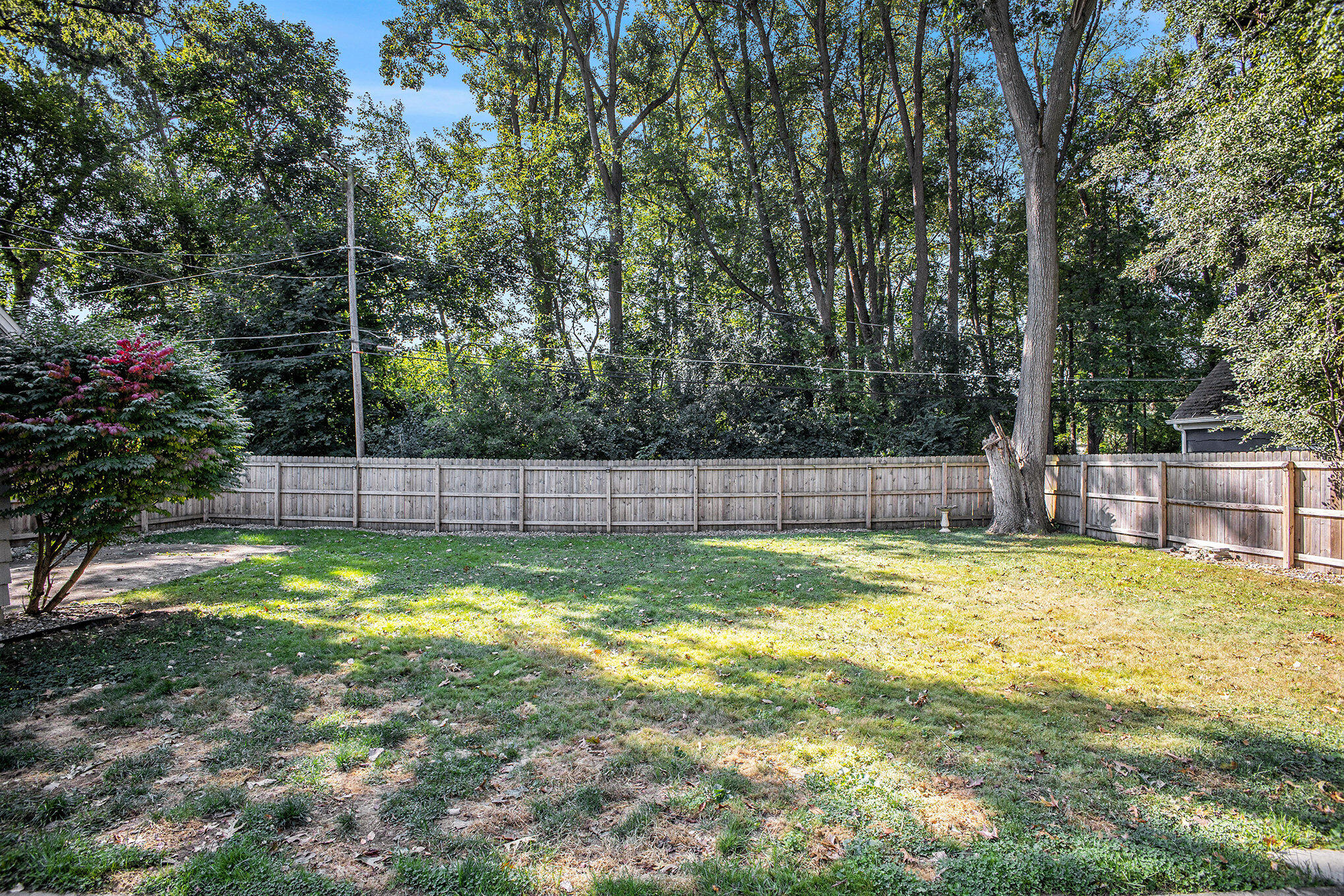 811 Briarcliff Road Jackson, MI 49203 - Photo 15 of 16 014_file_643