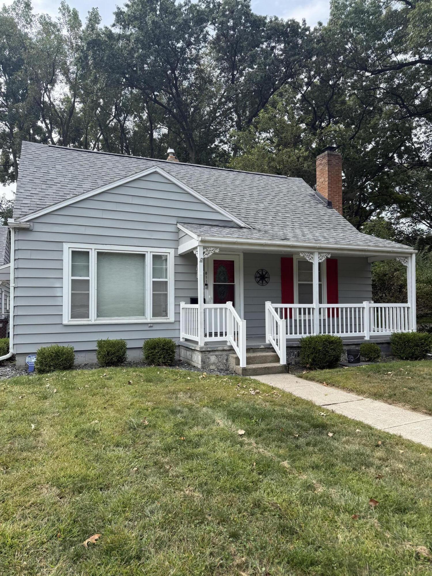 811 Briarcliff Road Jackson, MI 49203 - Photo 3 of 16 IMG_2674