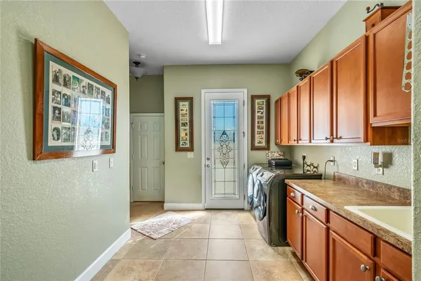 $2,950,000 | 12610 Northwest Gainesville Road, Reddick, FL 32686