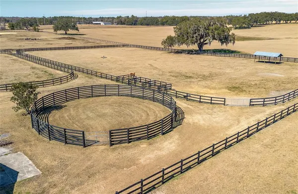 $2,950,000 | 12610 Northwest Gainesville Road, Reddick, FL 32686