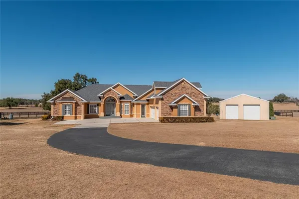 $2,950,000 | 12610 Northwest Gainesville Road, Reddick, FL 32686