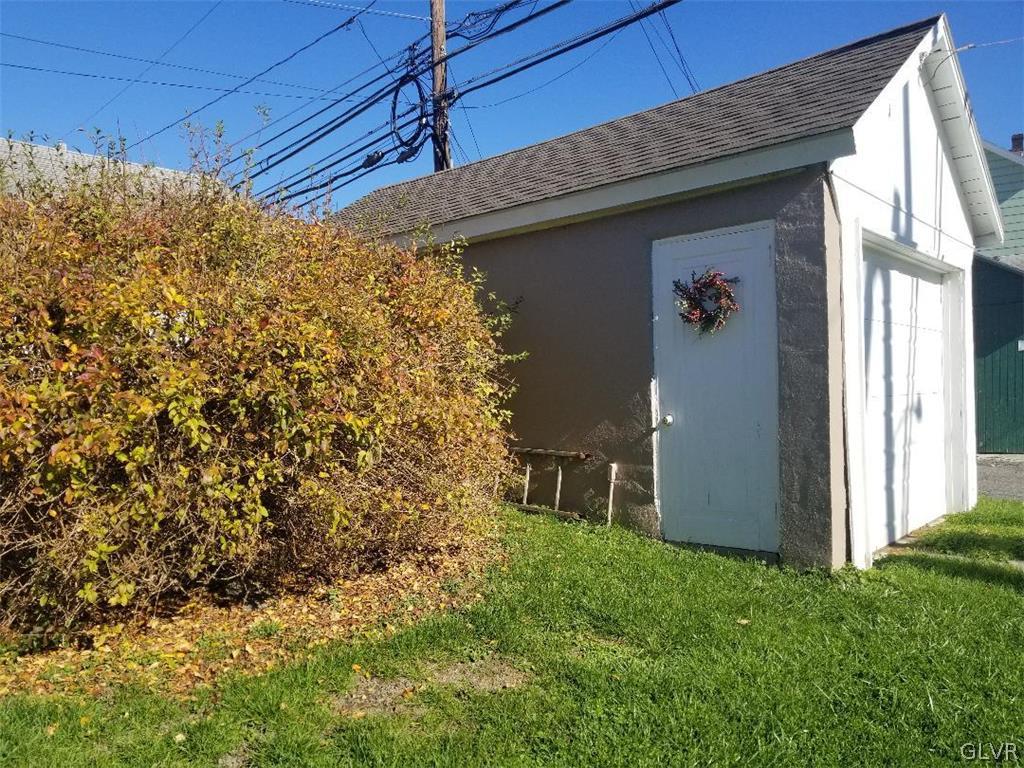 2227 Main Street Northampton, PA 18067 - Photo 27 of 31 a backyard of a house with table and chairs