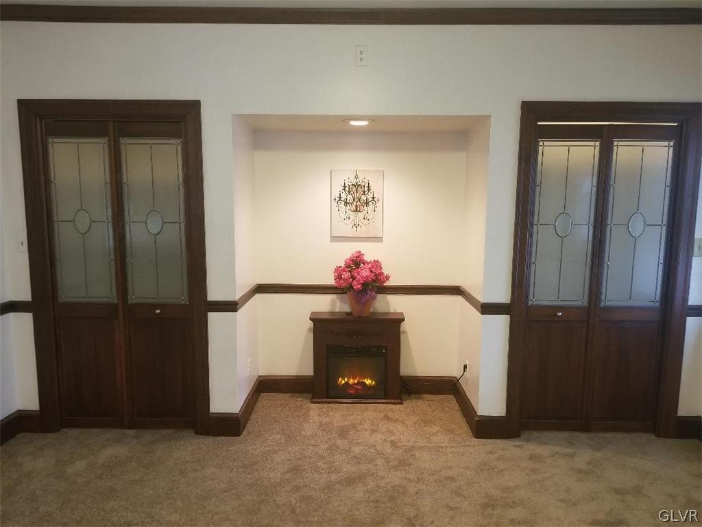 2227 Main Street Northampton, PA 18067 - Photo 4 of 31 a living room with a furniture