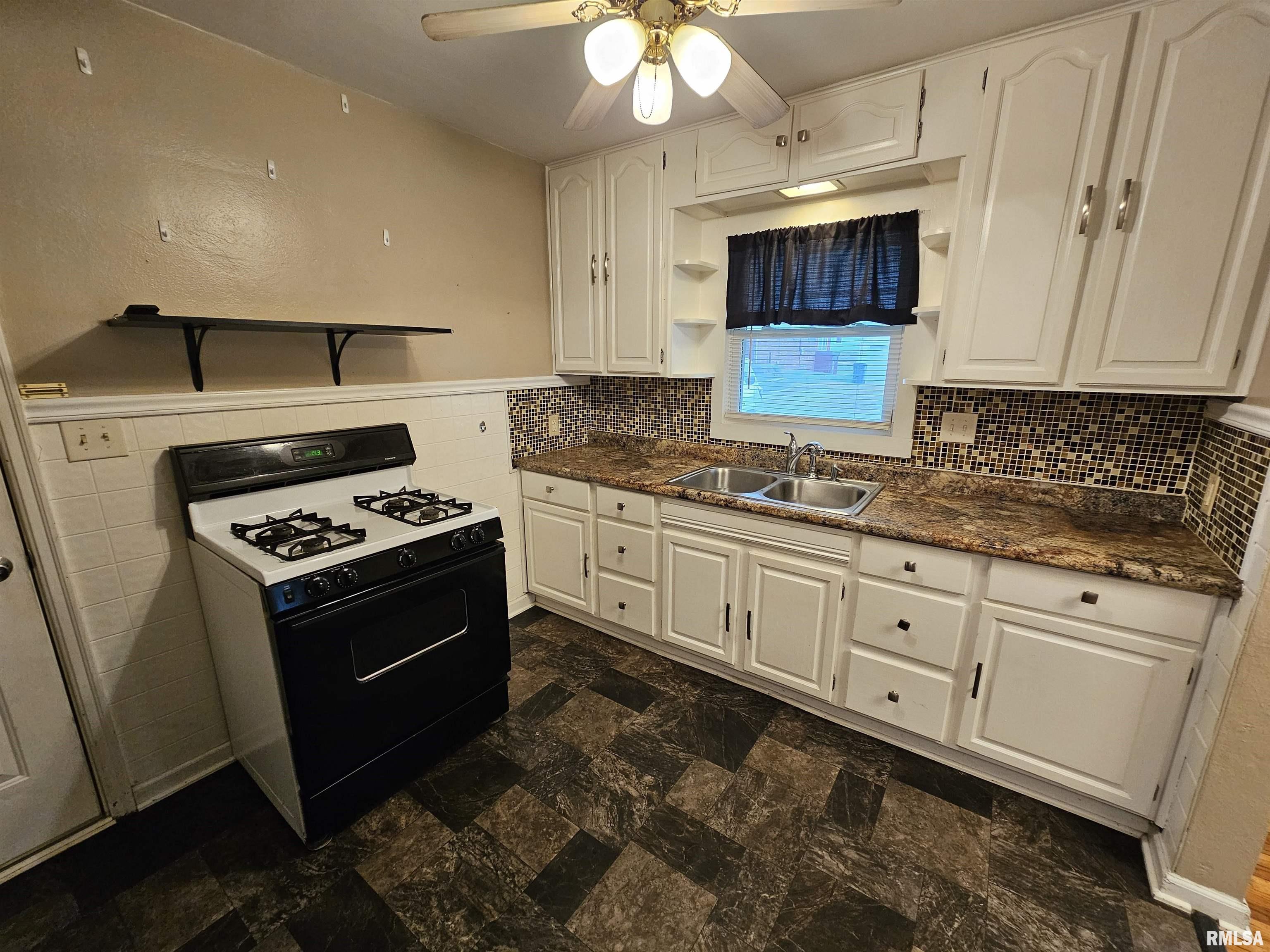 713 North 10th Street Mount Vernon, IL 62864 - Photo 15 of 26