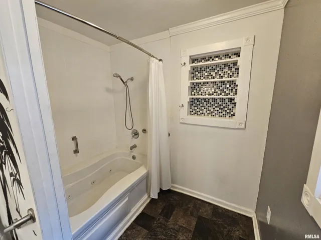 $126,500 | 713 North 10th Street, Mount Vernon, IL 62864