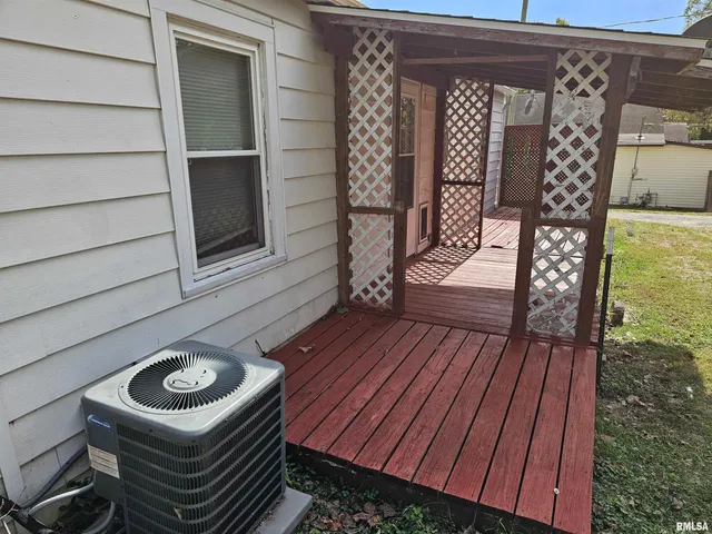 $126,500 | 713 North 10th Street, Mount Vernon, IL 62864