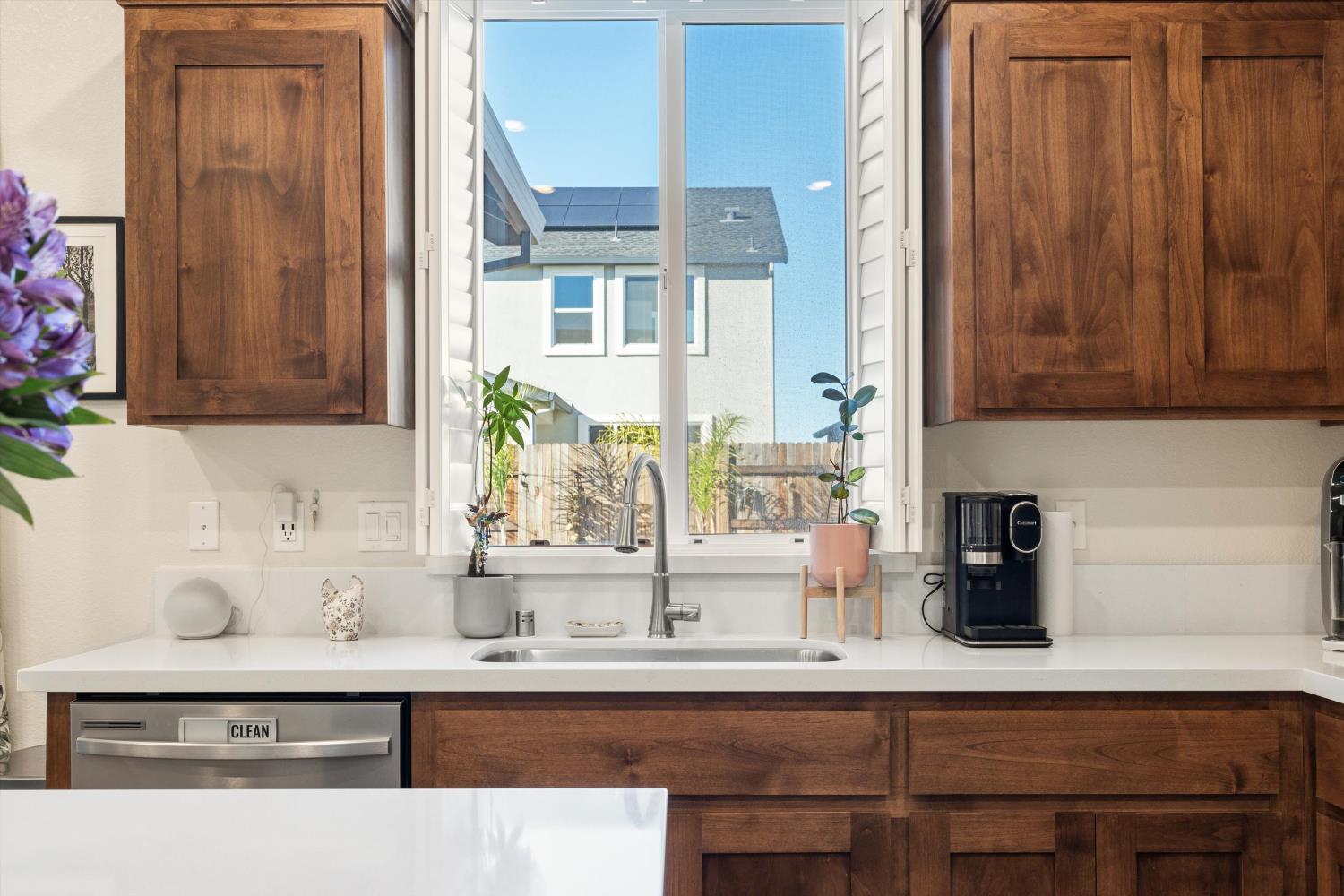 2057 Longmire Loop Roseville, CA 95747 - Photo 17 of 37